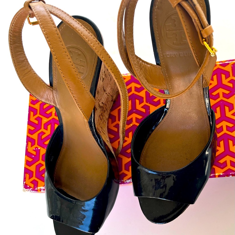 TORY BURCH Black Patent / Cork Wedge Sandals. US size 6M